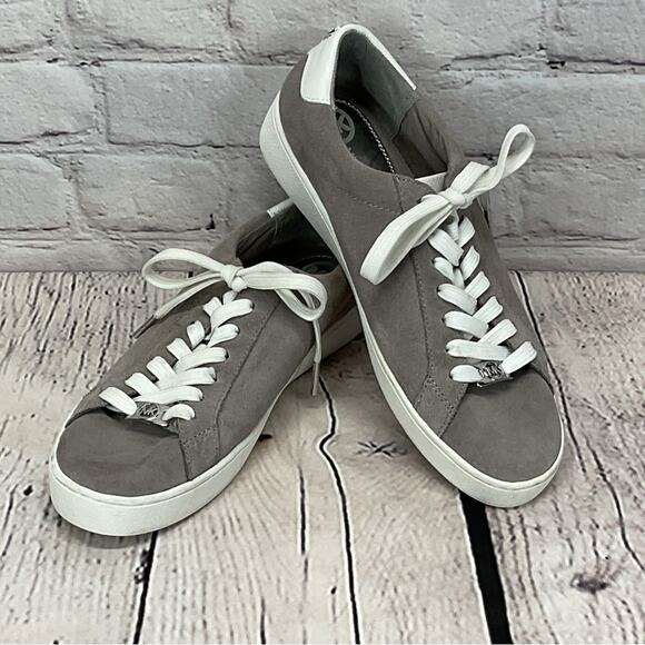 Michael Kors Suede Sneakers Women's Size 7M Gray Casual Vacation Logo Lace Up - Picture 1 of 6
